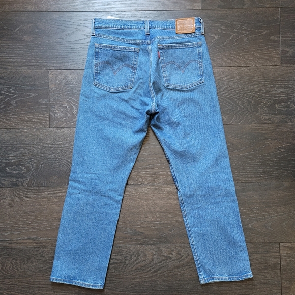 Levi's Wedgie Straight Jeans - Picture 4 of 5